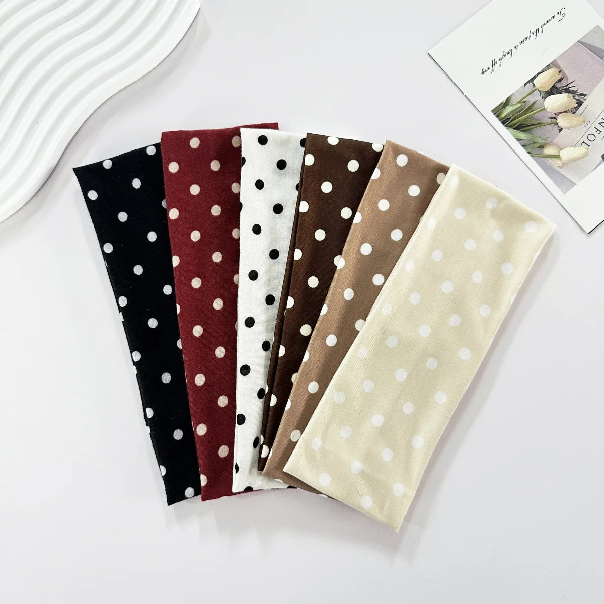 Bandeau chic à pois